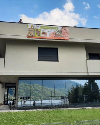 Spazio commerciale
