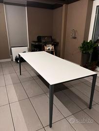 Set Tavolo e sedie