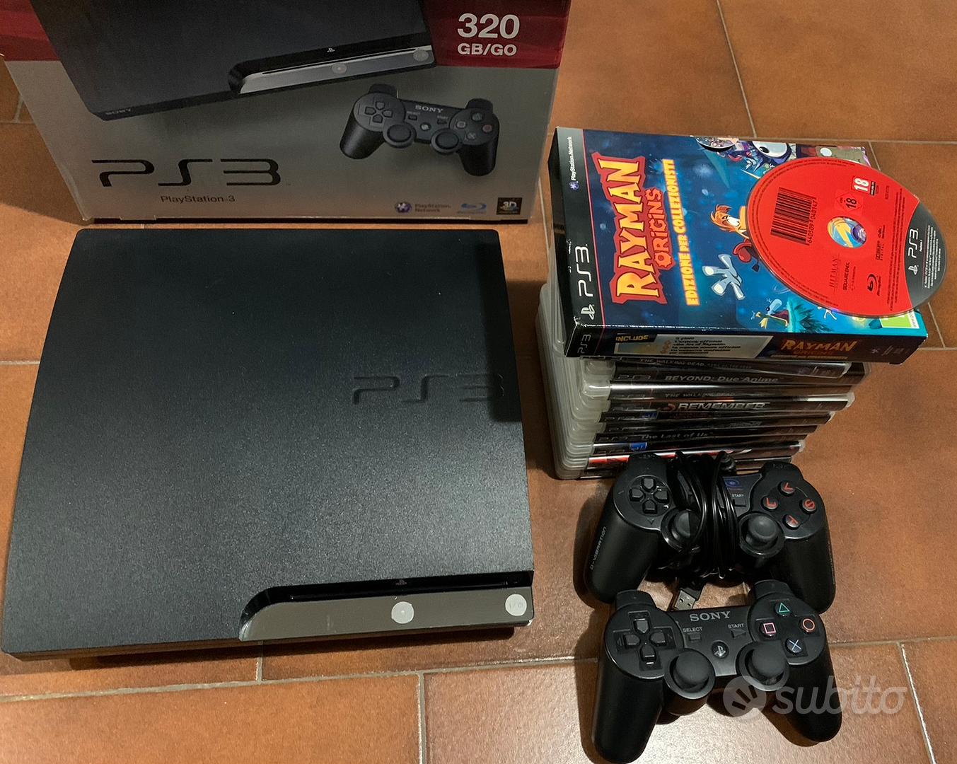 PS4/PlayStation 4 + 2 controller + 4 giochi - Console e Videogiochi In  vendita a Treviso