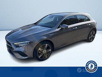 Mercedes-Benz Classe A A 250 e Plug-in hybrid...