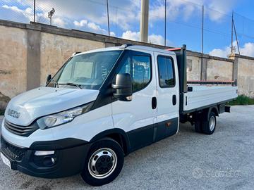 Iveco 35c15 daily doppia cabina 7 posti E6