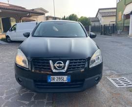 Nissan Qashqai 2.0 dCi DPF 4WD Tekna