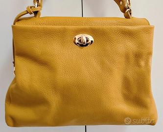 Borsa da donna Vera pelle colore senape firmata.