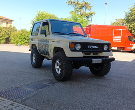 Toyota Landcruiser lj70