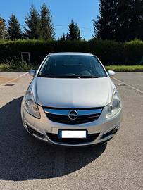 Opel Corsa 1.2 METANO - NEOPATENTATI - 12 MESI DI 