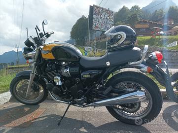 triumph Thunderbird sport