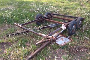 Struttura sotto carrello roulotte