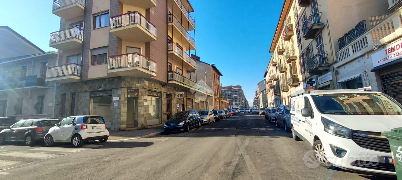 NEGOZIO A TORINO - Altro