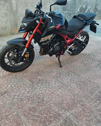 Honda Hornet 750