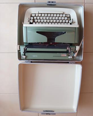macchina da scrivere 