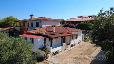 Casa indipendente a Monte Petrosu San Teodoro