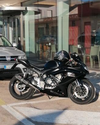 Suzuki gsxr 750 k8