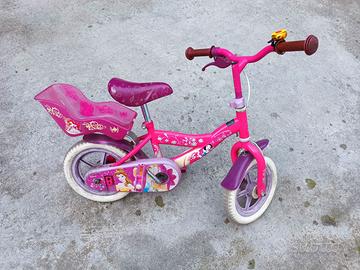 Bicicletta a rotelle