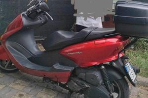 Scooter majesty per ricambi LEGGERE BENE