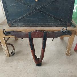 Gioghi / Dooi / collari in legno per buoi 