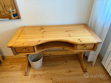 Scrivania in legno massello stile rustico-montagna