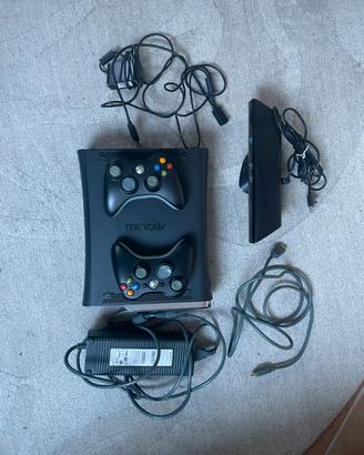 Xbox 360+Kinect+giochi inclusi e in buono stato