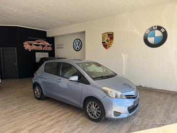 Toyota Yaris 1.4 D-4D 5 porte Lounge