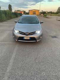 TOYOTA Auris - 2015