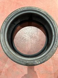 4  Michelin 255/35 ZR19 96Y