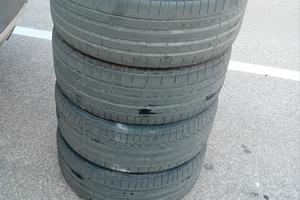 ruote 235 55 R18 v100