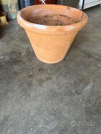 Vaso da esterno in ceramica