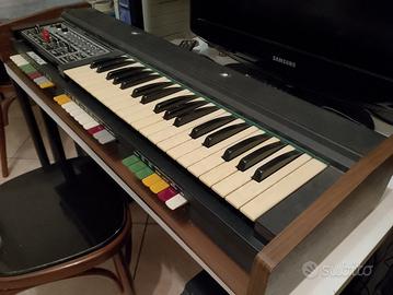 Sintetizzatore vintage Multivox MX2000