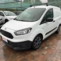 Ford Transit Courier 1.5 TDCi 75CV Van