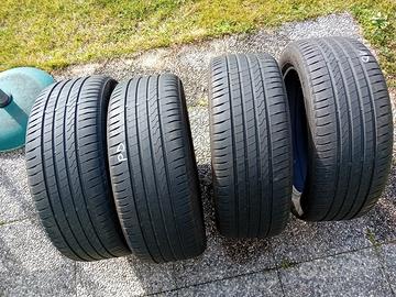 Pneumatici Firestone Roadhawk