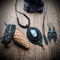 Set gioielli in Macramè