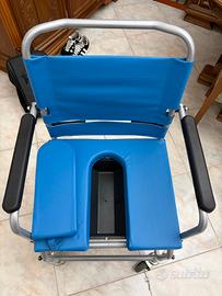 Sedia a rotelle WC per anziani