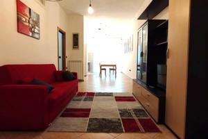 Viale Umberto. Recente bilocale arredato