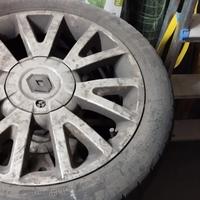 Cerchi in lega renault 