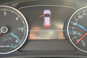 VW Touareg 7P del gennaio 2012 marciante