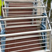 Stendipanni per balcone o per termosifoni