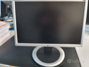 monitor lg 19 pollici L1984WS