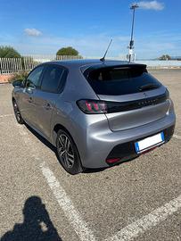 Peugeot 208 1.2 100 cv