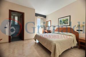 Albergo/Hotel Perugia [Cod. rif 3235622VTG] (Olmo)