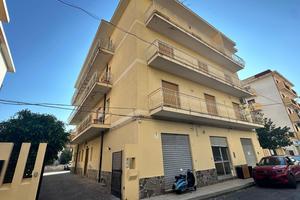 Negozio Barcellona Pozzo di Gotto