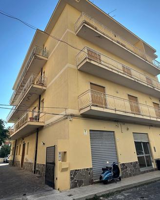 Negozio Barcellona Pozzo di Gotto