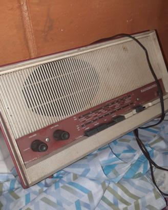 Vecchia Radiomarelli a valvole