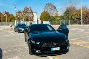 Ford Mustang 2.3 ecoboost