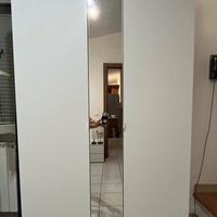 Armadio Ikea modello Vihals