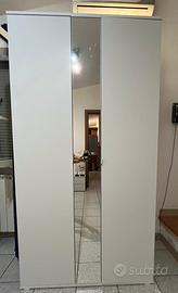 Armadio Ikea modello Vihals