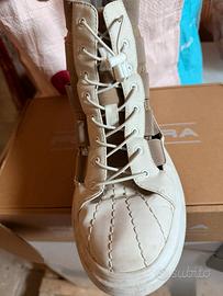 Scarpe donna ‘fessura’