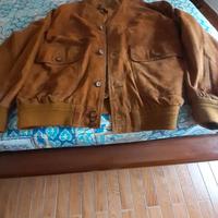 Giubbino scamosciato