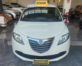 Lancia Ypsilon 1.2 69 CV 5 porte S&S Silver