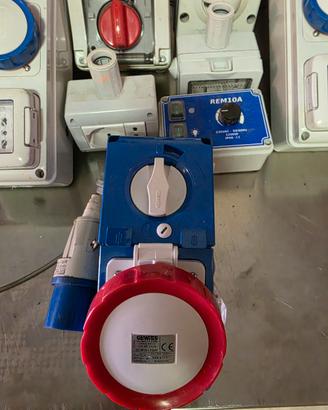 COMPONENTI ELETTRICI INDUSTRIALE
