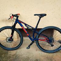 BH  Full Linx Race