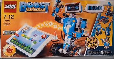 LEGO Boost 17101 Creative Toolbox